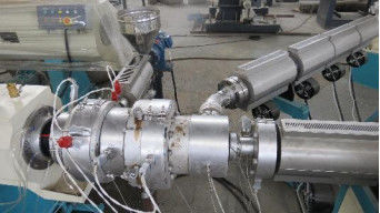 Three Layer Co Extruded HDPE Pipe Extrusion Line High Efficiency