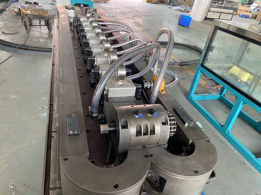 Vacuum Suction Block Pushing Molding Machine for PE PP PVC PA Corrugated Pipe