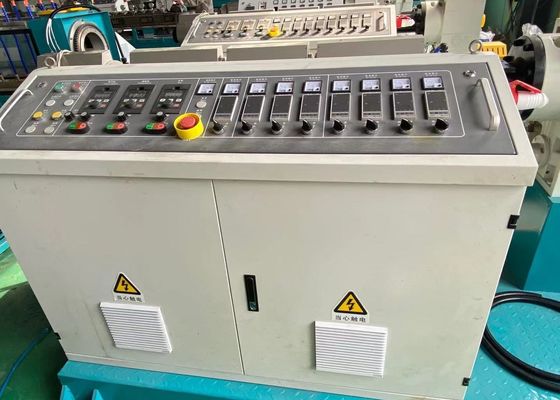 250-630mm Single Screw Extruder Machine Water Gas Oil Supply Hose