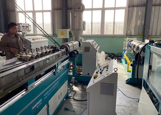 160-450mm HDPE PP Water Gas Supply Single Screw Plastic Extruder Machine